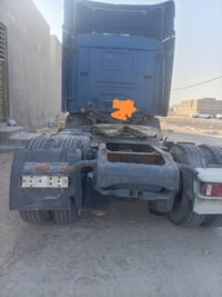 البصرة • سيارة • مكينة