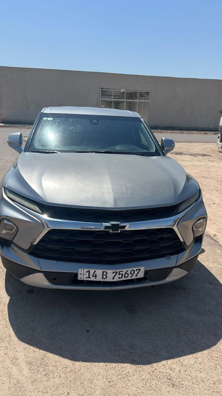 الفئة  فور ويل
الموديل: 2023
•المكينة 2000 تيربو
((الوارد: امريكي
الممشى: 77k
الارقام: بصره بسمي 
٧ الموقع: بصره
‼️السونار مرفوق بلمنشور 

المواصفات:✍🏻
•فورويل
• كاميرا خلفية
• مثبت سرعة
• رادار امامي تحذير
•تحديد مسار
•تحكمات ستيرن
•ماوس انظمة قيادة
•شاشة كار بلي 
• هاند بريك كهرباء
• تبريد خلفي مع منفذ شحن
• اربع ابواب بصمة
• منافذ شحن امامي
• مانع انزلاق
•اناره LED
•الناره تصعد وتنزل حسب الشارع 
•حساس طرق واناره العالي 
•تبريد ❄️
•رادار تصادم 🏎️

📞للاستفسار:***********
