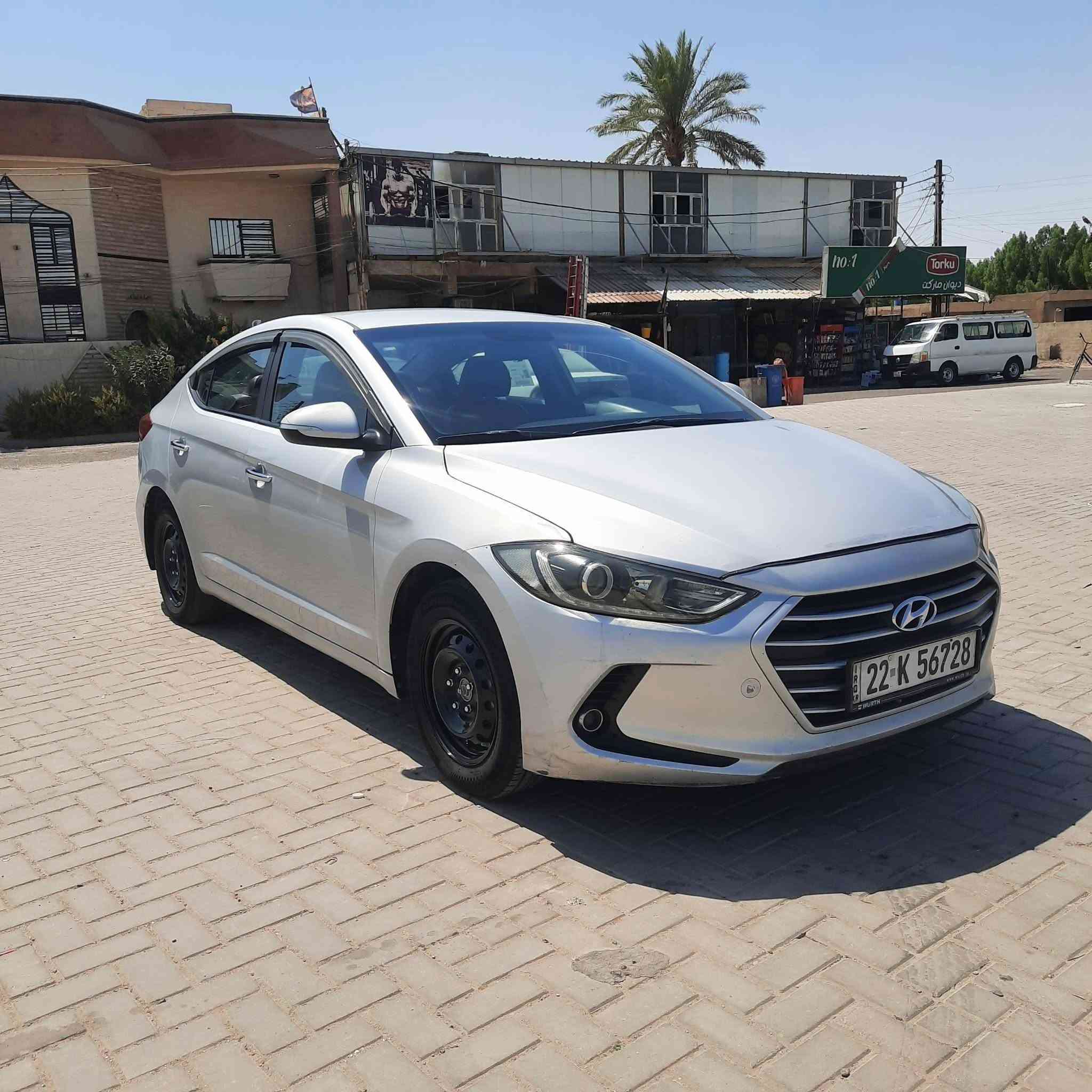 النترا 2018 خليجي محرك 1600 دوش الكير 6 نمر ايتي  مواصفات تبريد قطعتين شاشه جبيرة لمس كأمره دواره حساسات خلفية abs   مانع انزلاق اربعه دسك حساس اطار  ليد نهاري   ويل كب 16 تخم تأير وباتري جديد ماشية 120 الف كيلو متر  بيه جاملغ الامامي والباب بخ فقط بدون معجون بدون دواخل بدون شواصي تحكم ستيرن  السبير اصلي 
السعر / 112 ورقه وبيها مجال 
المكان /بغداد - حي الجهاد 
للاستفسار / *********** متوفر واتساب
