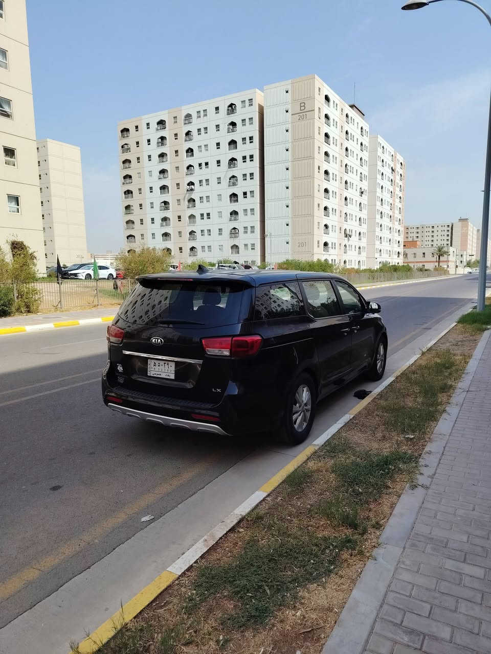 السلام عليكم كيا سيدونا ٢٠١٧للبيع وارد أمريكا بسمي رقم بغداد أبواب كهرباء مري شفط تحكم استيرن لايت زنون محرك و كير شركة تبريد ثلاث قطع كشن السايق كهرباء كامره خلفيه نظام ايكو اقتصادي تأشيرات  بطاريه جديده محرك ٣٣٠٠ حادث خلفي تبديل@٠ جنطه نفس الون هاتف *********** واتساب
