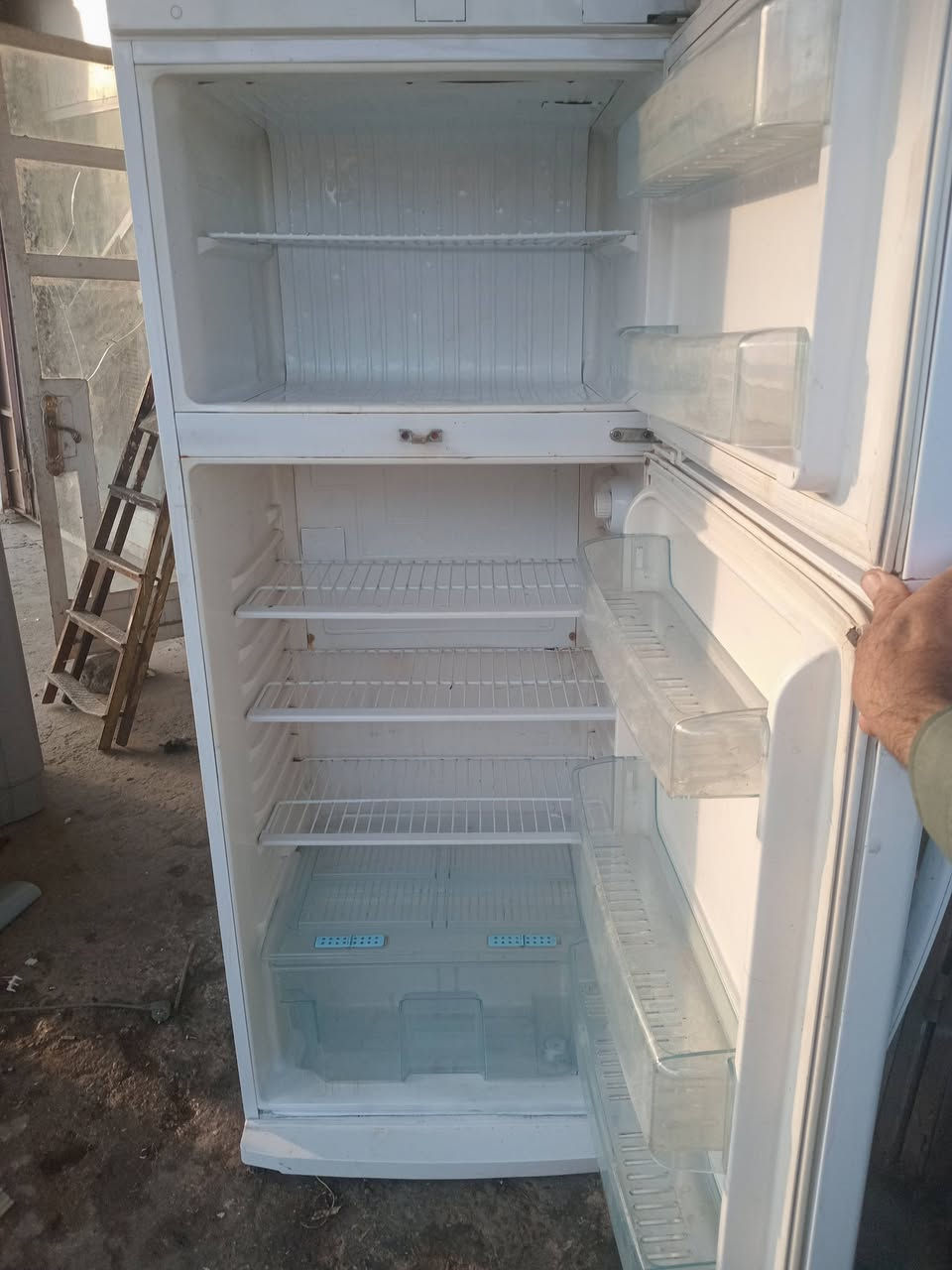 ٢٠قدم • نضافة ٨٠٪ • الزعفرانيه بغداد