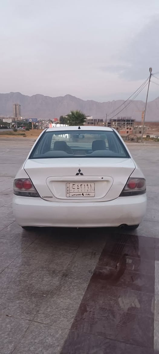 لانسر • ٢٠١١ • ٦١٠٠٠ كم