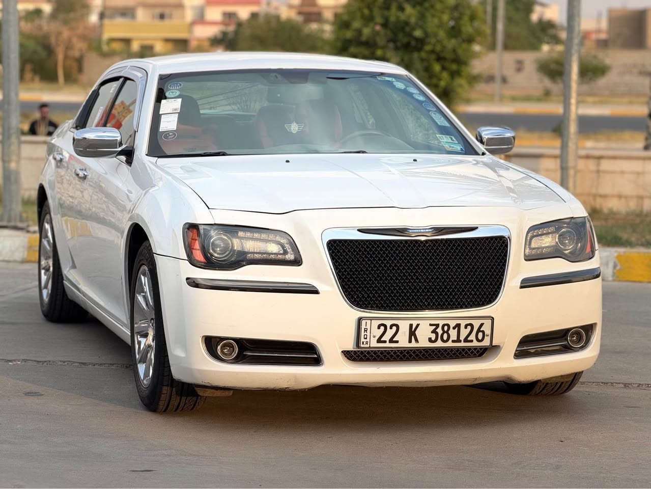 كرايسلر أوباما S
***********
سياره:. كلين 
موديل:. 2014
محرك:. 6 بستن (3600)
كير محرك ما مفتوح لا صرف ولا بخار شرط 
مواصفات:. (S) معروفه 
تشغيل عن بعد كشن جلت داخل احمر  يده نيكل شاشه كبير كاميره حساسات خلفى كير طياره ويل 18 
سياره :. كلين بدون صبغ بدون تعديل 
سعر:. (192)$ وبي مجال بصيط
عنوان :- كركوك📍 كركوك, العراق
