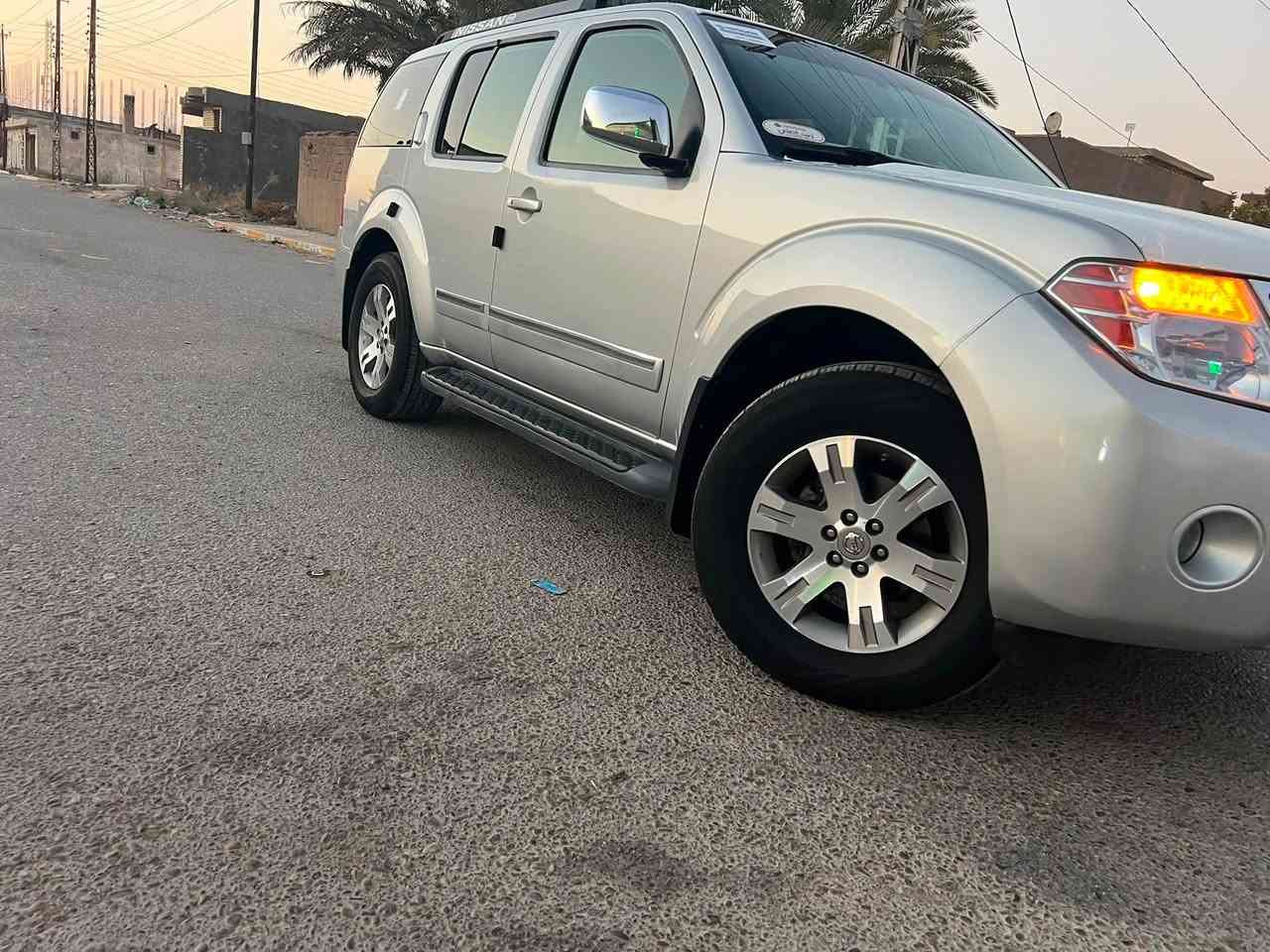 للبيع بافندر موديل 2010 سياره مكفوله ضربه وتبديل وصبغ كفاله عامه فول مواصفات شاشه كبيره كامره دواره حساس تحكم ستيرن كشنات جلد كهرباء تدفئه تبريد كشنات 7 راكب 3 قطع تبريد جنطه كهرباء بصمه تشغيل وبصمه ابواب وجنطه ويل كب كروم دشبول ارماده منضومه غاز مكينه V6 سته سلندر وكير وحداديه وتبريد مكفولات سيارة جديدة بمعنى الكلمة ماشية105 رقم سليمانيه بأسمي للاستفسار الاتصال ***********  *********** المكان بغداد السعر:145 وبيهه مجال 
ملاحظة: الشراي يتصل مو يعلق🙂👍
