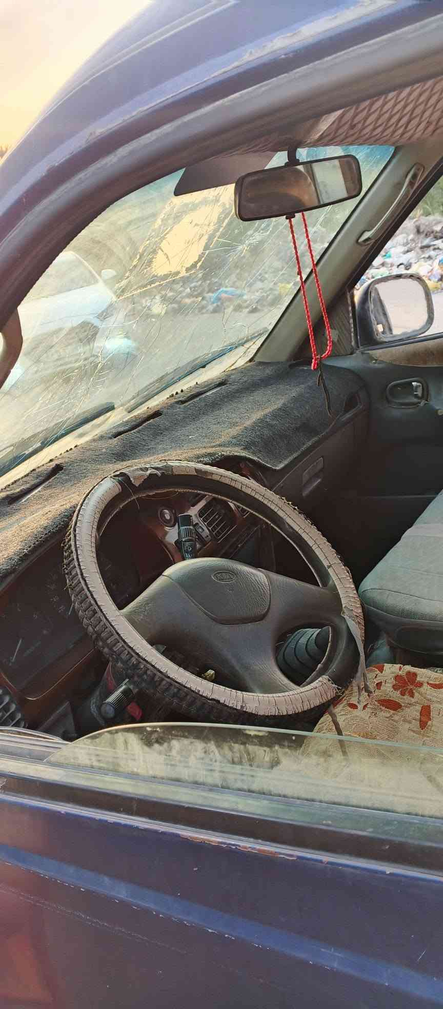 سلام عليكم بريجوه 96 حلوه وجاهزه ناعمه السياره رقم الماني المالك حله ماندله ابيع كوم حديد سنويه اصليه مالته محرك وكير اكسن تخم تاير جديد شرط نص نكره تشتغل لا صرف لا دخان حلوه غرفه تمام كشنات مال كاسب يعيش بيها سعر 25 بيها مجال حك الجيه مكاني نجف مشخاب اتصل ودلل ***********
