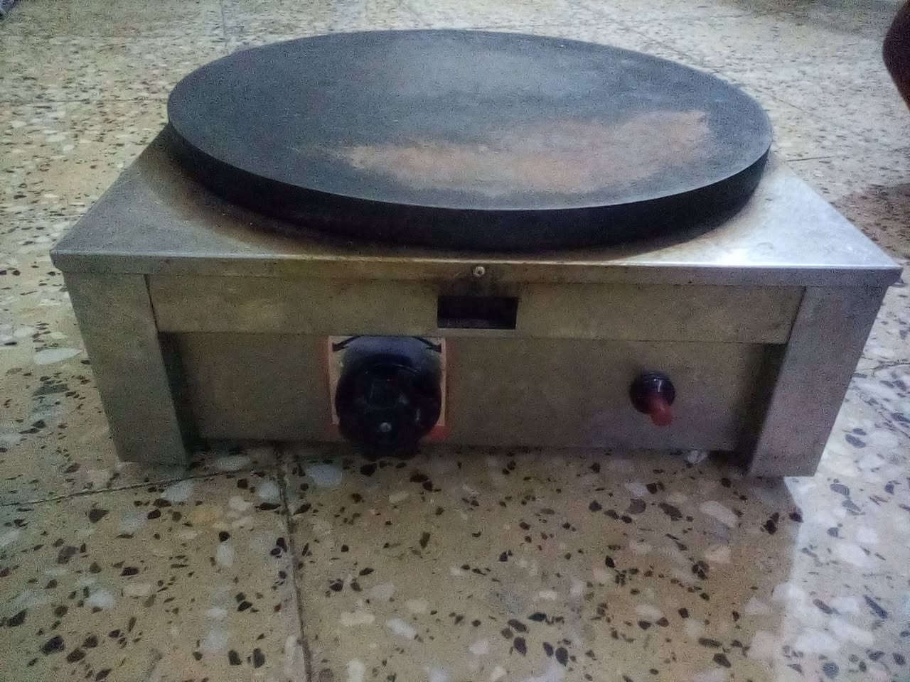 لبيع جهاز كريب شغال مستخدم سعر 125 الف ***********
