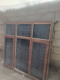 شبابيك • مستعمله • بحاله جيده