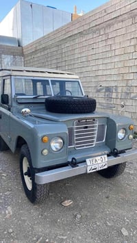 Land Rover کلاسیک بەشەرتی هەموو شتێ  مەدەنی گێر مەکینە ئارمی سلێمانیە ...