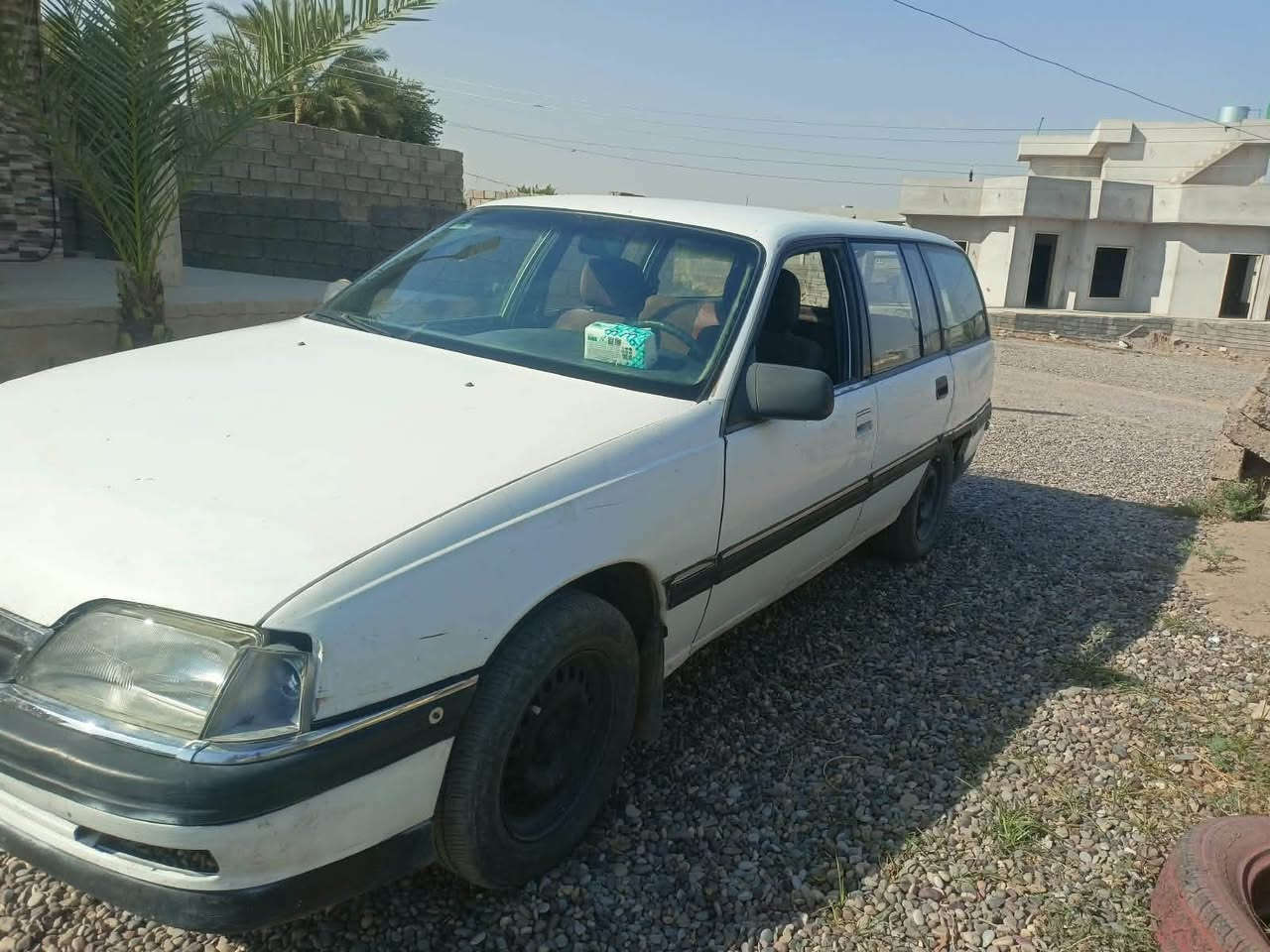 السلام عليكم اوبل اوميكا 20 تايرات صدر باتري كلو نضيف سيارة جاهزه مايعوزها ربع رقم دولي صلاح الدين سنويه لل30 شرط التحويل موديل91 
السعر23
المكان ناحية القياره داخل
***********
