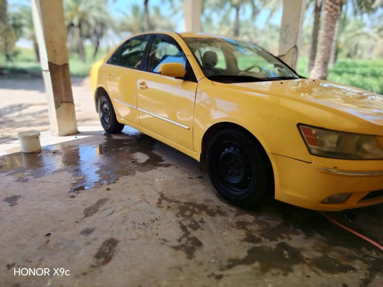 سلام عليكم سياره سوناتا للبيع موديل 2009 رقم بغداد لل 29 تحويل شرط المكان واسط عزيزيه سعر 80بيه مجال سونار موجود بل منشور رقم الهاتف ***********
