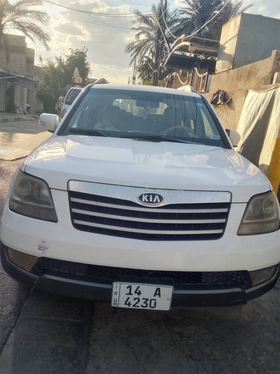 كيا مهافي موديل 9 خليجي فول مواصفات رقم دولي بصرة كير مكينة مكفول بيها جاملغ امامي صبغ وبنيد لباقي كفالة  لسعر 97  بيع مستعجل لغرض أجرا عملية   مكاني بغداد لعبيدي ***********
