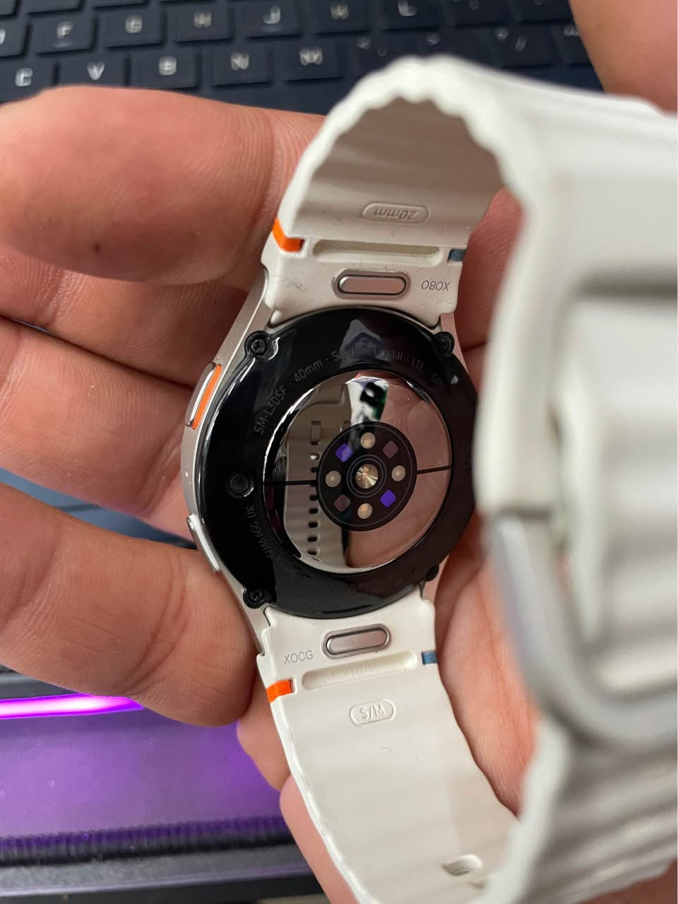 Galaxy watch 7 بۆ فرۆشتن 

زۆر خاوێنە و کەم بە کار هاتوە 

نرخ ١٧٥ هەزار 

ژمارە مۆبایل 

*********** أربيل, العراق
