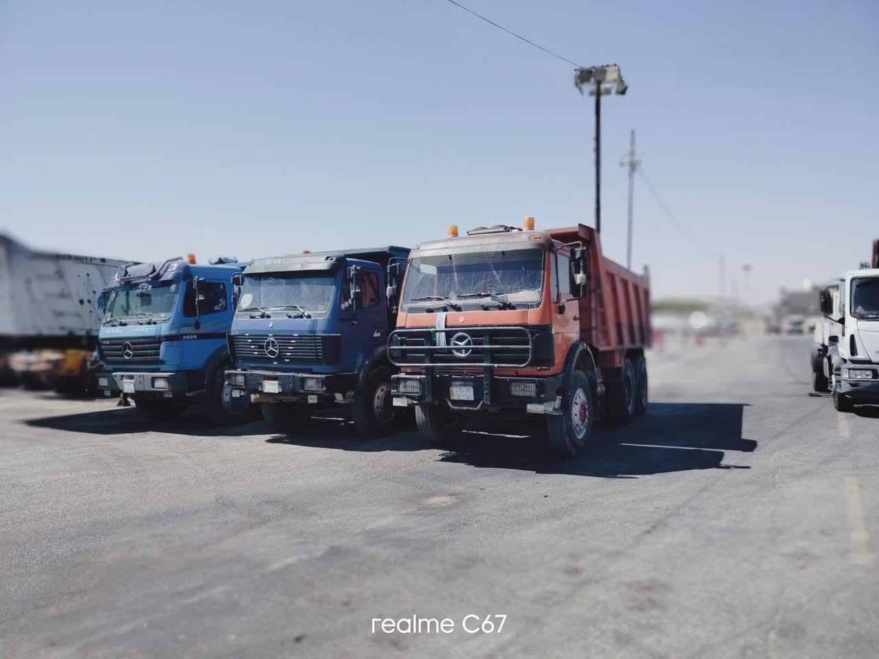 🔥 عندك قطعة وتريد تجهزها للبناء؟
شركة الجبوري للمقاولات والبناء توفرلك كل ما تحتاجه بمكان واحد وبأفضل الأسعار.

✅ توفير تراب دفن القطع وبالكميات المطلوبة
✅ دفن وتسوية الأراضي
✅ حدل وتجهيز القطع للبناء
✅ تجهيز الحصو والرمل والسبيس وجميع مواد البناء
✅ توفير الحادلات والشفلات والآليات الثقيلة
✅ أعمال الحفر والردم والتسوية
✅ تنفيذ جميع أعمال المقاولات للمشاريع السكنية والتجارية

✔️ أسعار منافسة
✔️ سرعة بالإنجاز
✔️ جودة وإتقان بالعمل
✔️ خدمة داخل بغداد والمحافظات (حسب الاتفاق)

📞 للاستفسار والحجز: ***********

شركة الجبوري للمقاولات والبناء
ثقتكم أساس نجاحنا.
