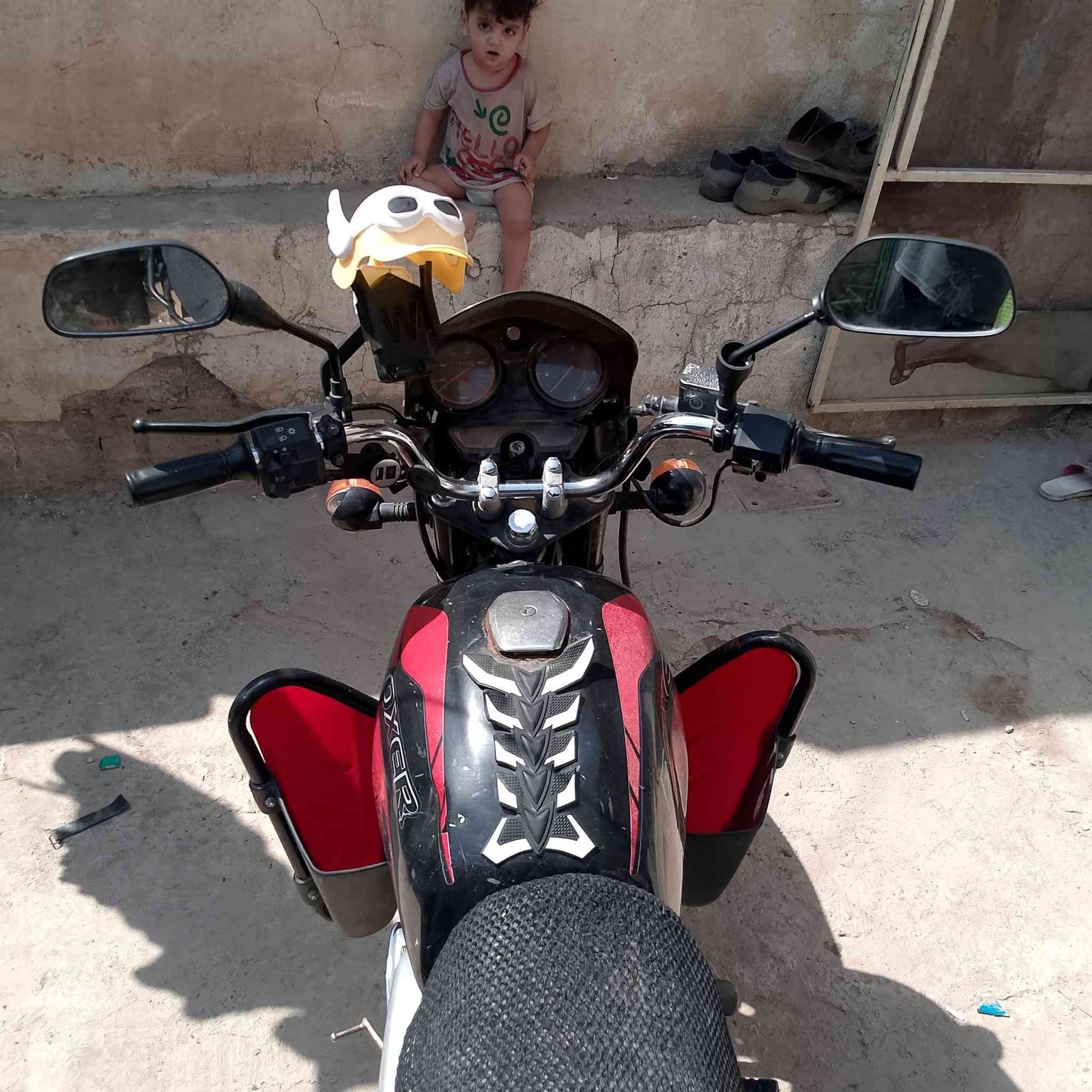 بوكسر مرقم موديل 22
امحور مكينه دايوان 150
امرقمه وبسمي بس السنويه ضاعت وكاعد امشي معاملته فا عادي اسويلك وكاله و وكت متريد اتحول اني اكملك معامله مال بدل ضايع وحول ابراحتك 
بيه دوسات موجودات ما شادهن
بكاني بغداد جسر ديالى القديم 
السعر 120000 واحد وميتين وبيه مجال 
***********.    اتصال فقط 
***********.         وتساب فقط
