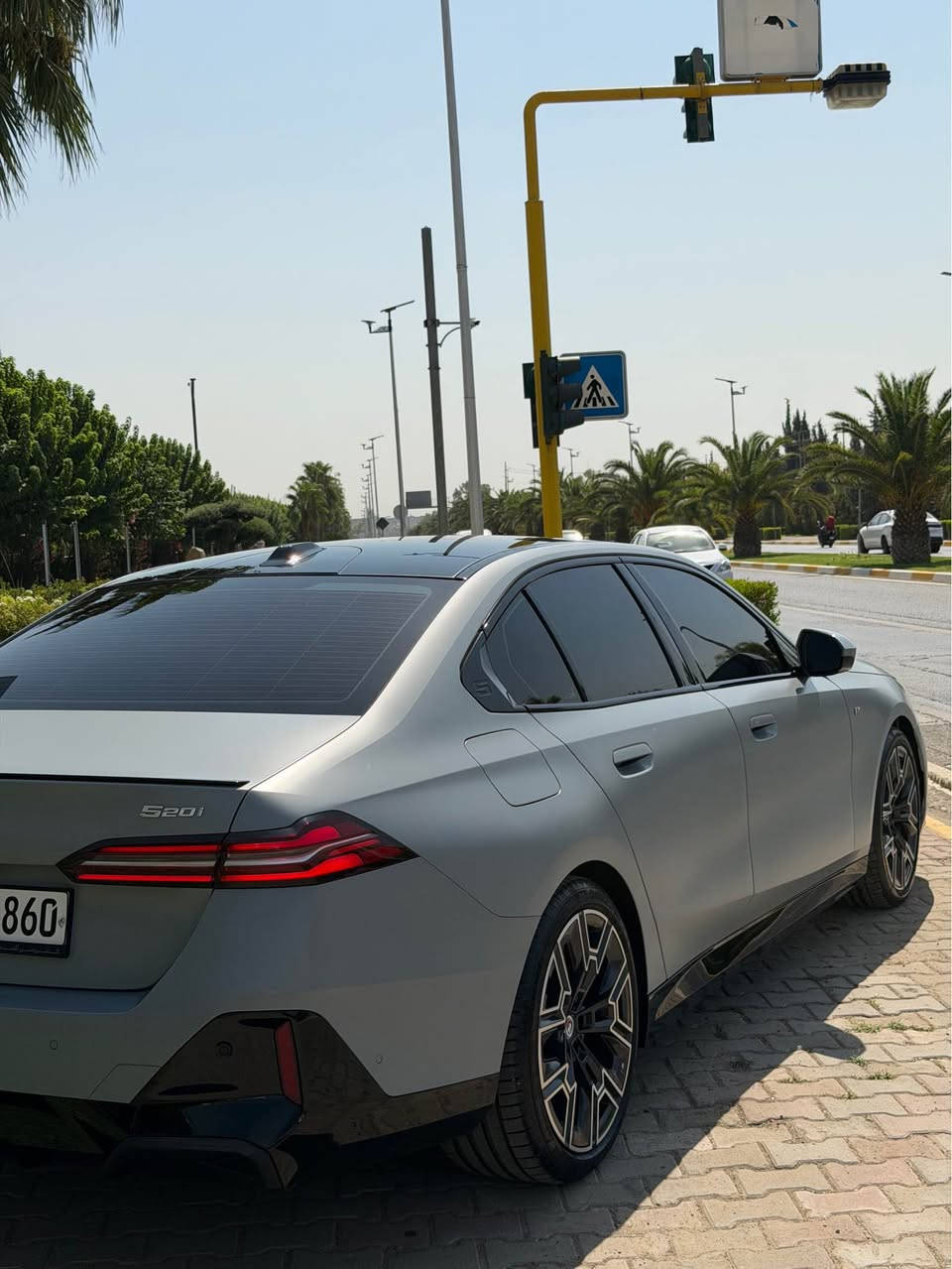 BMW 520i 3rush
2024 
53 hazar km   royya 
Zamane sharekay maya 
Hec hece nya sayaraka 
Ppf mat kraya 
Ktab cham rash 
Welle 20 lo bastraya 
Masafat full 
Datasho 
5parda 
Panorama ful fullakaya 
Lo zanyare zyatr Datane 
Pyawande bkay ba *********** 
S3r 530 أربيل, العراق

