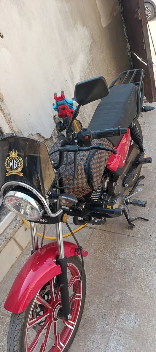 دراجه موديل ٢٥ مستخدمه شهر
السعر مليون ونص ‏‪***********‬‏
