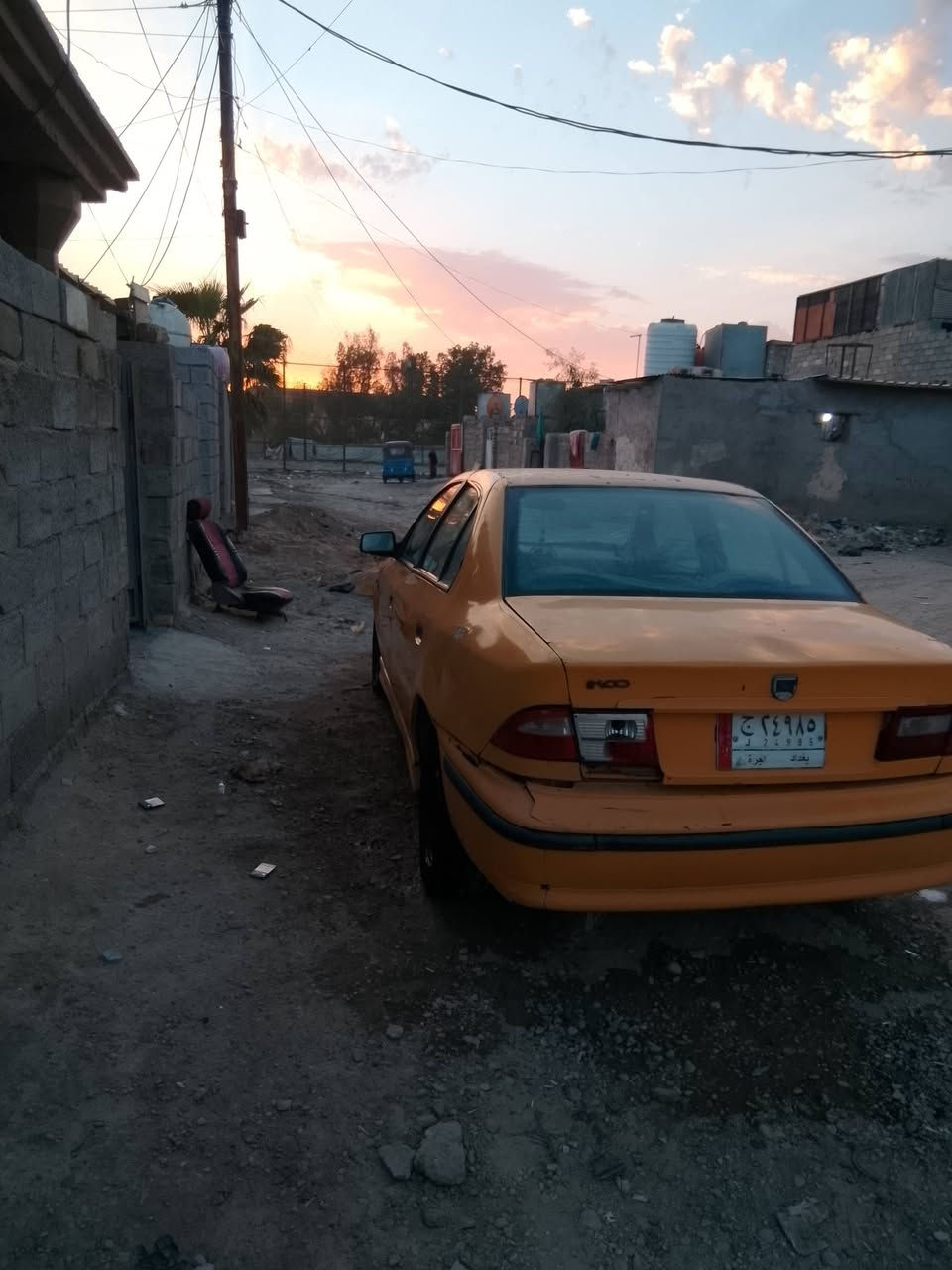سلام عليكم اخوان سياره سند موديل 2010 بدون راعي اتكفل سرقه وعشائر وطلب السياره مكينه جديده كيرها بس عمر تبريد شغال منظومه زنون سياره جاهزه ما عدد جاما الاماميه طار عليها البنيد وتكسرت مكان السياره بغداد السياحي رقم الهاتف ***********
