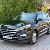 توسان ٢٠١٧ • وارد امريكي • محرك ٢٠٠٠