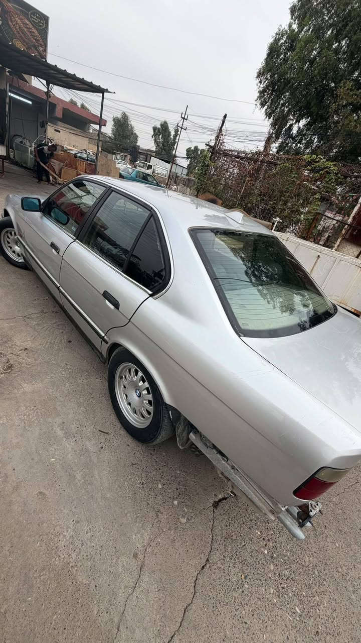 بي ام 520 • موديل 91 • موصل الزهراء