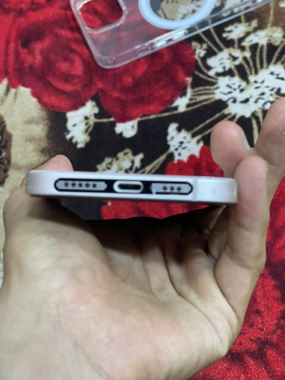آيفون 13 • ١٢٨ • بطارية ٧٣٪