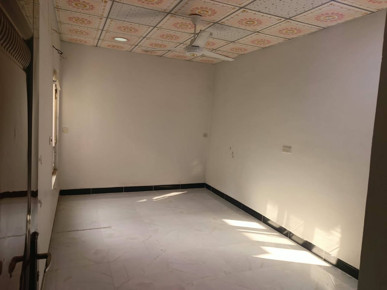 مشتمل فاخر • غرفتين • دور الضباط