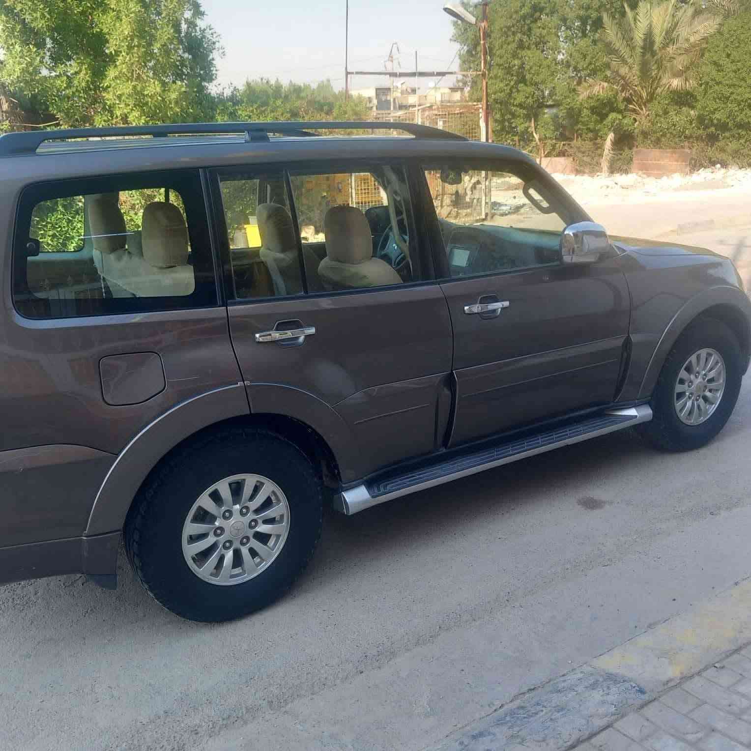 للبيع او مراوس
باجيرو ٢٠١٠ مكفولة عدا شبر بالجاملغ الامامي محرك ستندر ٦سلندر ٣٥٠٠ ماشيه ٩٠ الف مري شفط اشارة بالمري مكانها بغداد  السيارة باسمي معروض ١٤٠
***********
