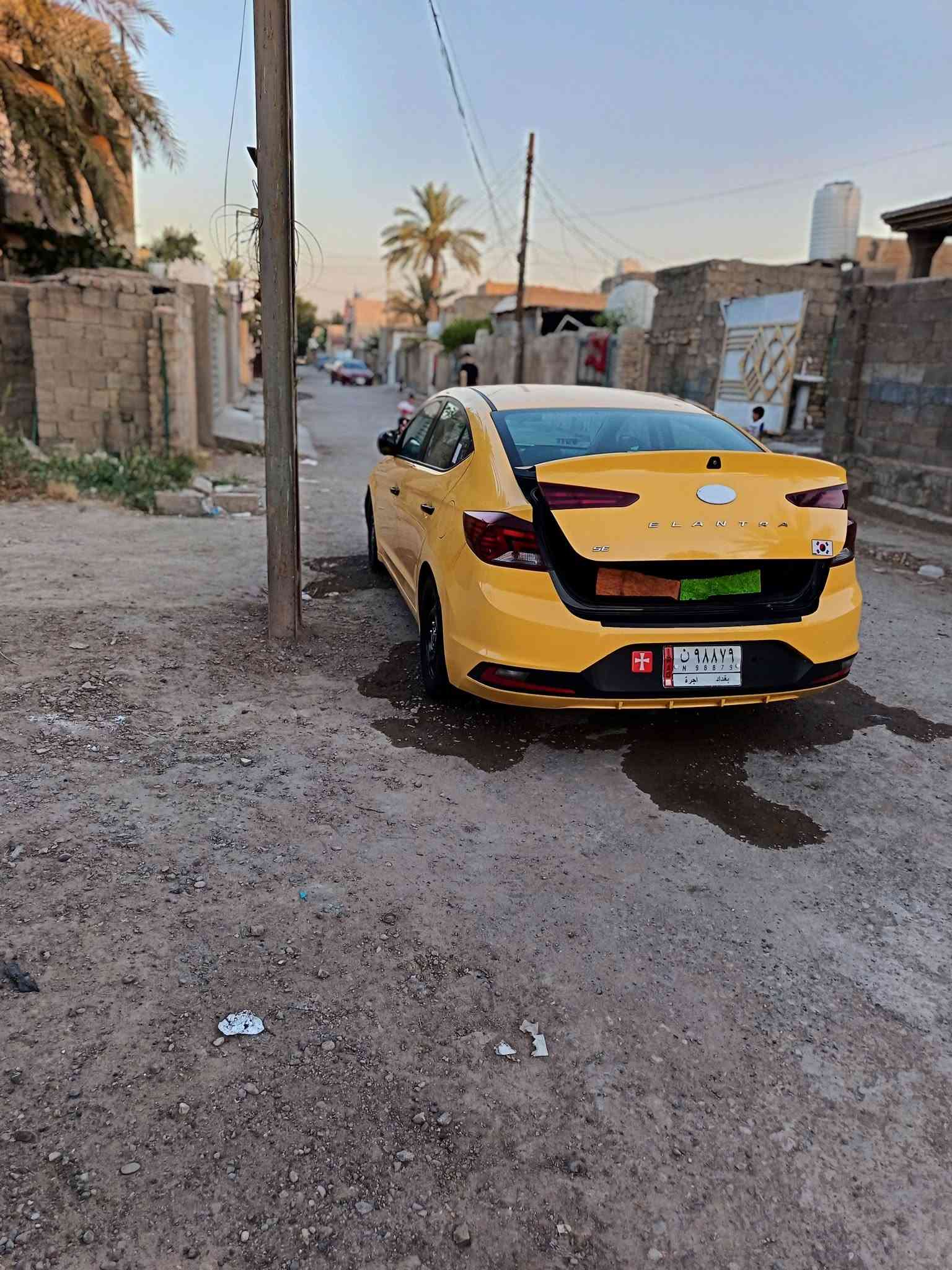 سلام عليكم عندي النتره ١٩حادثه بنيد نفسه معمر تبريد ثلج منضومه غاز سياره سنويه صاقطه وبيه رصعات خفيفه ثر سيبايه عليه سياره جاهز مجهزه مكينه مجفته تجفيت شركه لا تخابرني تكلي تفاصيل كله كاتبه سعر ١١٨رقم هاتف ***********
