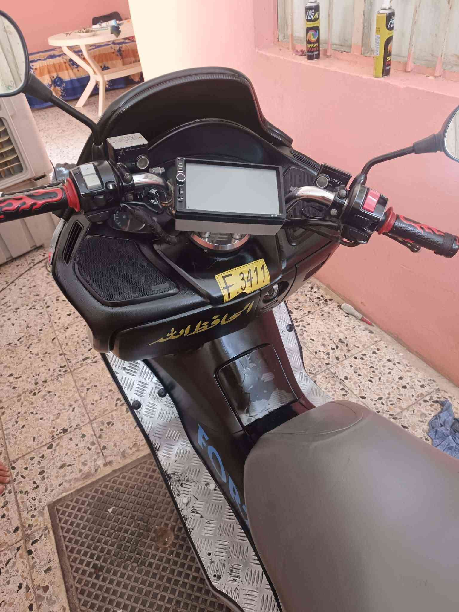 سلام عليكم فورزه للبيع سعر 800 اوبيهه مجال رقم الهاتف  *********** اتصل اوبيك خيرر ودلل
