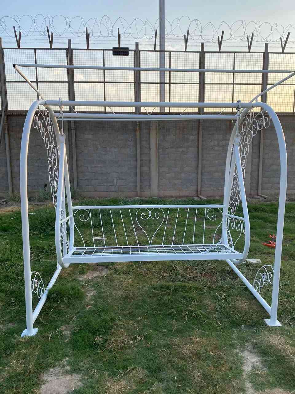 للبيع • دورة مياه • نظيفه