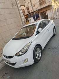 سياره للبيع فول موصفات عده البصمه سياره ماشيه ٩٢ بغداد بأسمي سعر ١١٠ و...