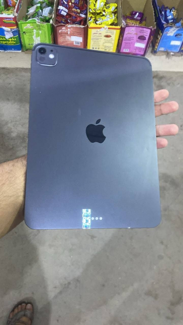 IPAD 11 Pro M5 ✔️
سلام عليكم ايباد M5 وكاله وكاله ماخذي بواحد و800
بالاقساط ولحد الان ندفع الايباد بطاريته 94% كامل ملحقات بس كارتونته ضايعه باقي بكارتونه الوكاله شركه الاماني والكل يعرفها بعده الايباد بالضمان خدش مابي كدامك  بعده عليه لاصق الشركه مال ضمان والله من كارتونته الكنتور ايباد فقط دراسه اخوان لحد يكسر بالسعر  بياع شره لاتعلق 

 1300  كربلاء تواصل   ***********
