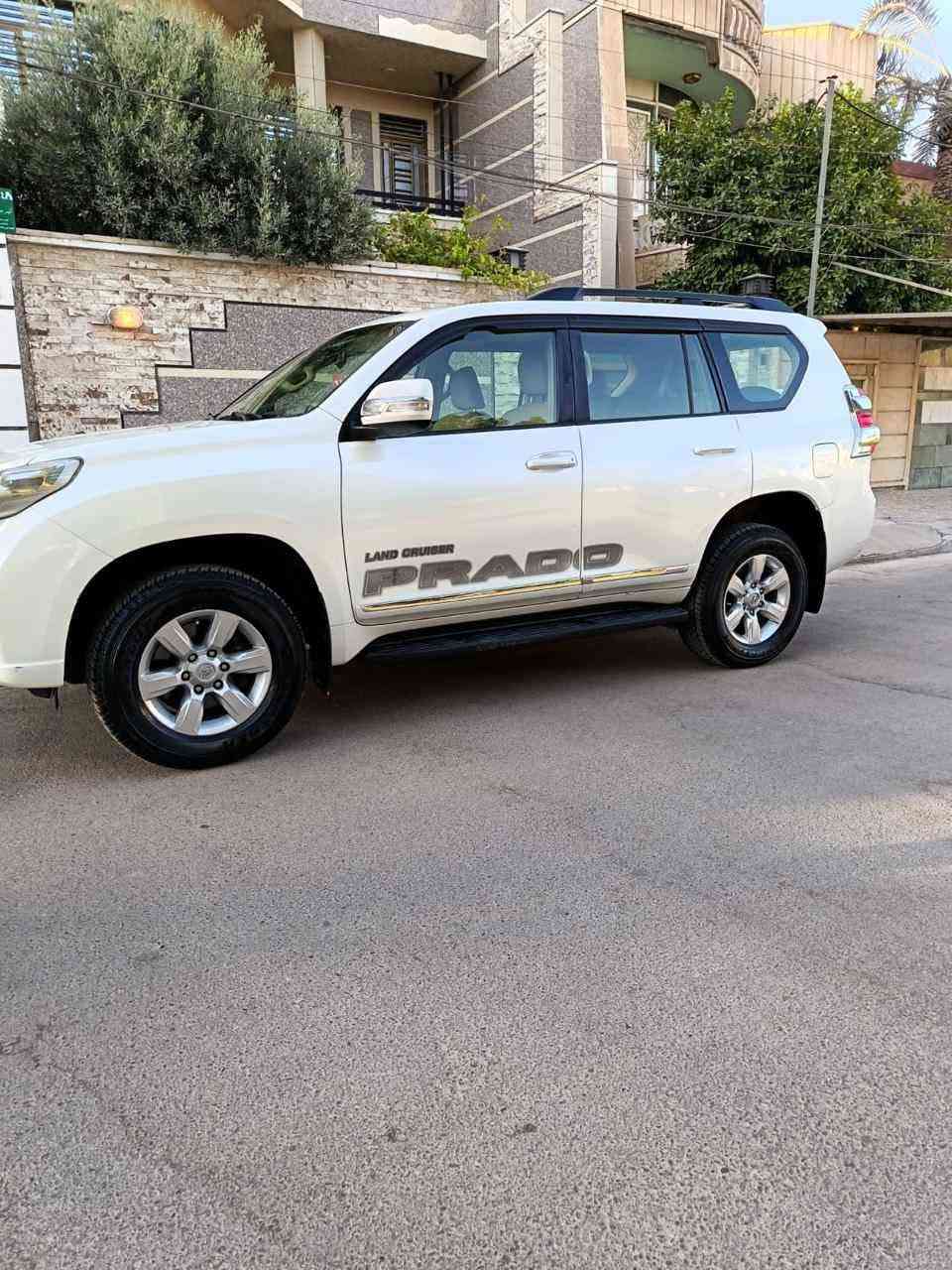 برادو ٢٠١٤ • ٦ سلندر • ماشيه ١٦٠ الف