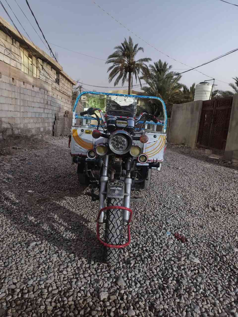 السلام عليكم ستوته للبيع موديل 20 اوراق كامله سعر مليون 350 وبيها مجال مكاني ديالى سراجق  اتصل على هذا رقم ***********

