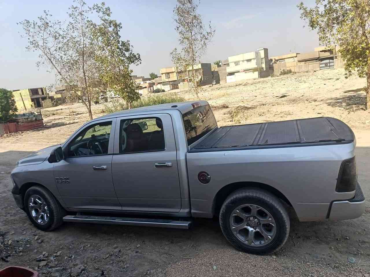 رام باب طويل بدي كصير بيها صبغات مكفوله من كل عيب موديل 2017 مرواس بسيارة 7 راكب
***********
