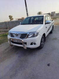 تويوتا هاي لوكس موديل 2014شاصي 19 07812539346