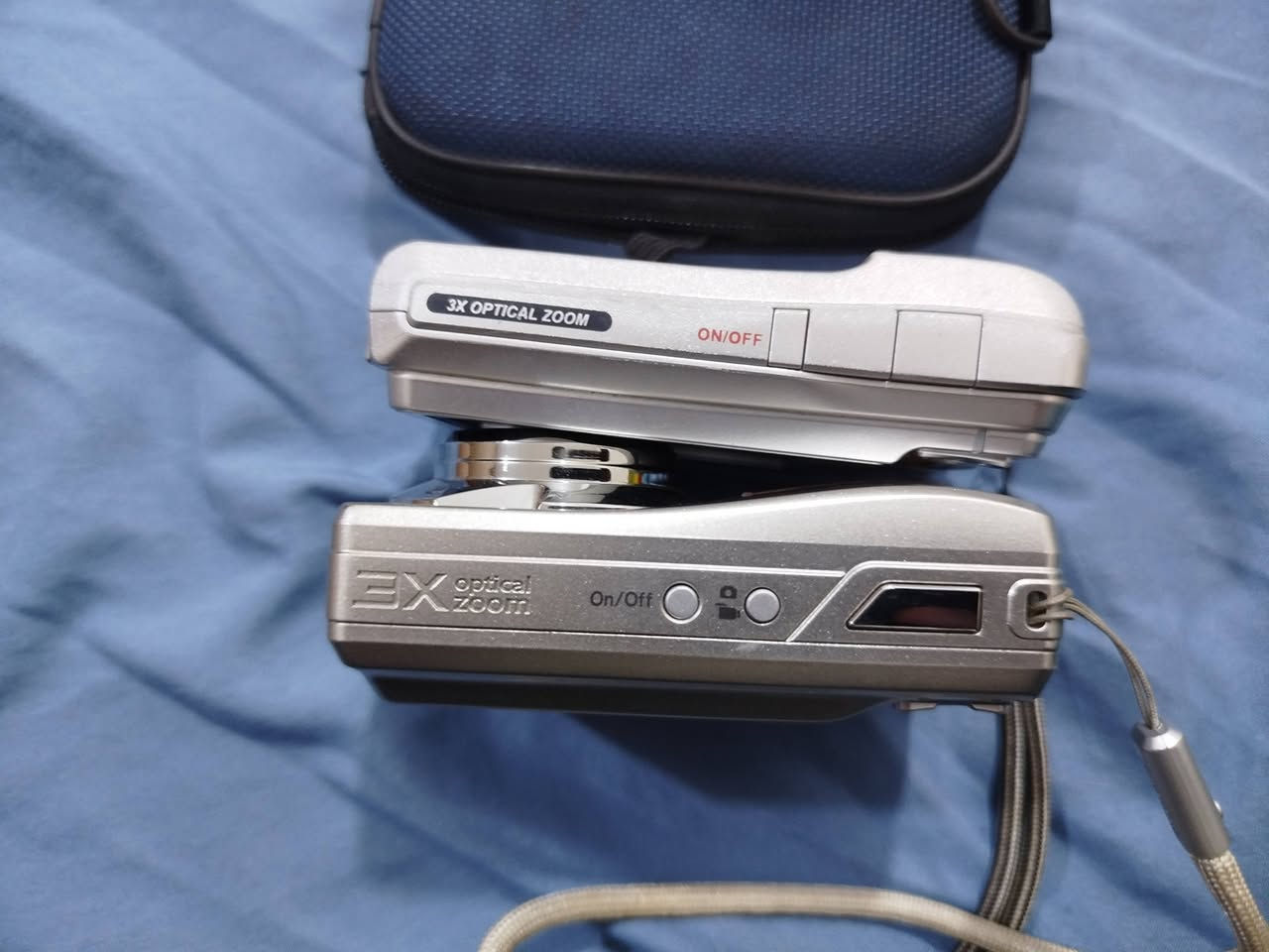 📸 السلام عليكم كاميرات ديجيتال للبيع
🔹 Kodak C813 — 8.2MP، زوم بصري 3X
🔹 Sanyo VPC-S1285 — 12MP، زوم بصري 3X
✅ الكاميرتين شغالات
📌 الحالة موضحة بالصور
💾 تدعم كروت ذاكرة
للاستفسار عن الاسعار التواصل مع رقم الواتساب (***********)
