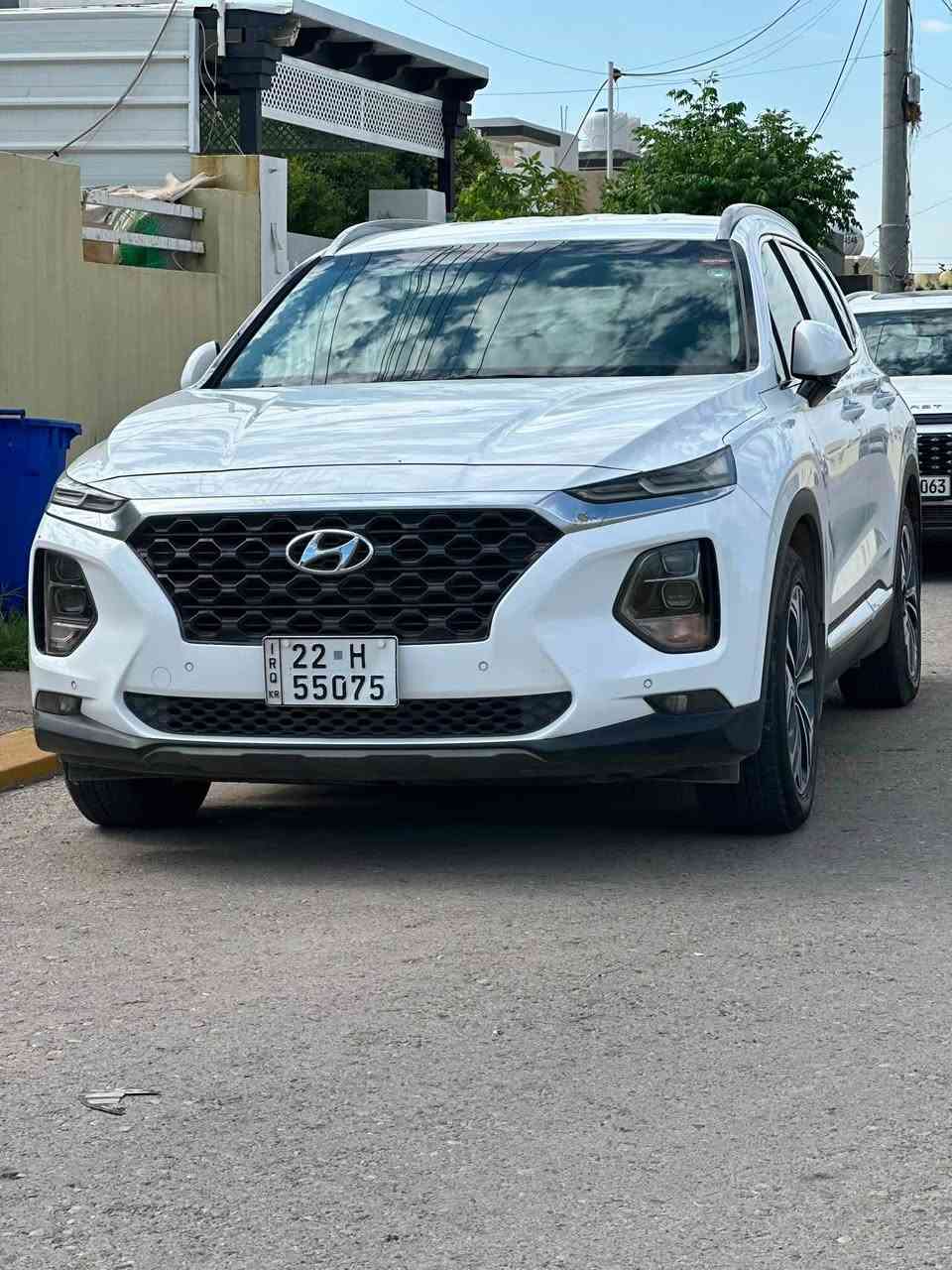 للبيع هيونداي سنتافيا 2019 خليجي
• مكينة 3.5 V6 قوية وناعمة

• وارد خليجي

• دبل (AWD)

• جير أوتوماتيك 8 سرعات

• شاشة كبيرة مع نظام ملاحة (Navigation)

• كاميرا خلفية مع حساسات أمامية وخلفية

• تشغيل بصمة ودخول ذكي

•

• تحكم بالسكان ومثبت سرعة

• مرايا كهربائية مع طي كهربائي

• أضوية LED ونهارية

• فتحات تكييف وتبريد للصفين الثاني والثالث

• جنوط وكالة

• 3 صفوف (7 ركاب)

ماشيه 115 ألف 

مكان السيارة أربيل 

توصل وتساب ***********
