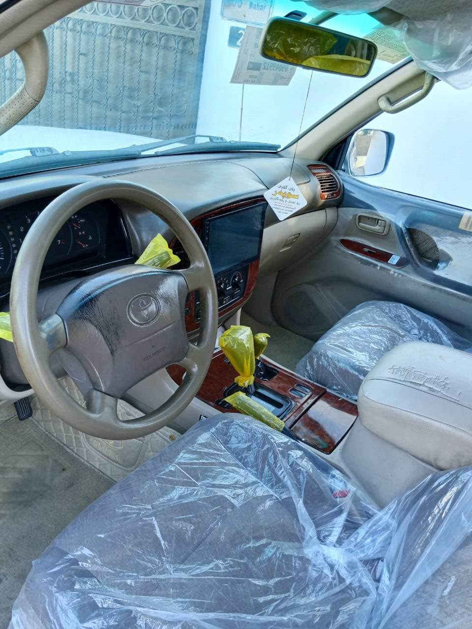 مؤنيكا مؤديل 2000 GXR گيرتؤماتيك سةنةوي رةقةم هةمووي نوية بؤياغ عيزامة سةقفو شانةكان ناوتوكمةكان بؤياغ وليدراوي نية پيشو پشت شانسي بةشةرت سعري 138$ شوين هةولير *********** أربيل, العراق

