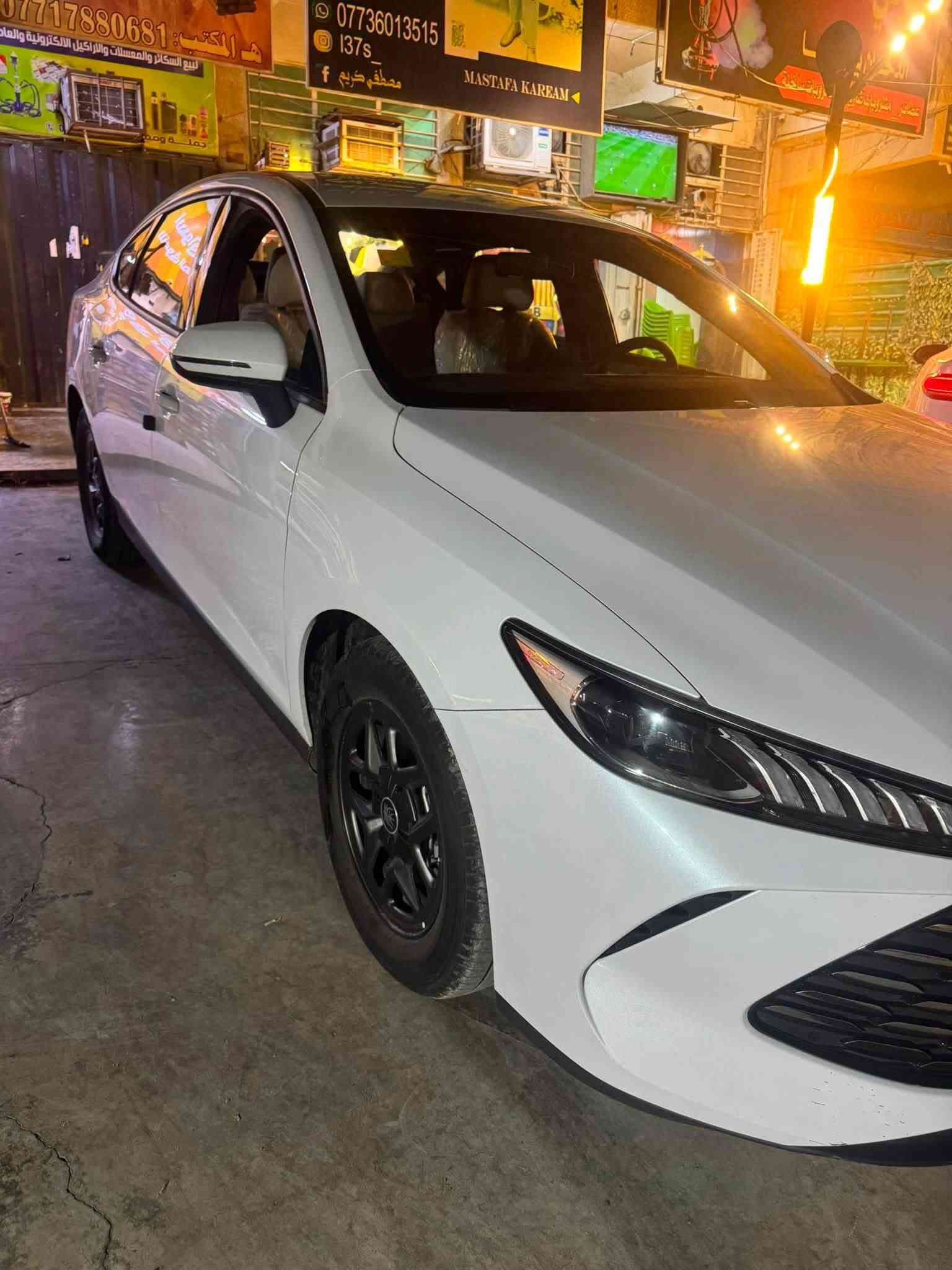 السلام عليكم

كن بلاص ٢٠٢٥ 

ماشية 

HEV 26000
مكفوله كفاله عامه 

السعر20500 مليون مكانها بغداد 

رقم الهاتف ***********

نص مكتوب في الصور:
- 1