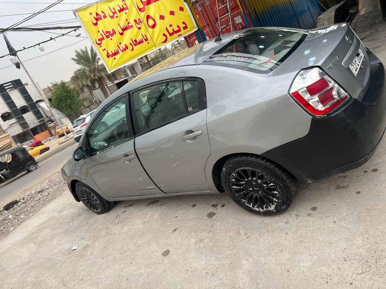 نيسان سنترا • ٢٠٠٩ • مصبوغة