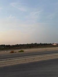 كورنيش الجديد • ٢٠٠م • ٣ قطع