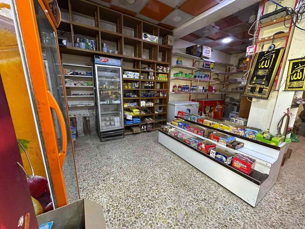 ميز كاشير • مبردتين • سبلت شغال ع المولده