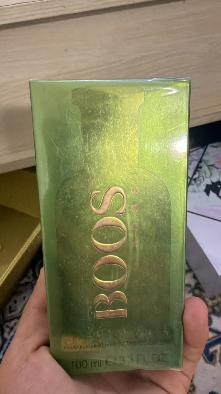 السلام عليكم تصفيه كوزمتك جوه السوك وبس توصيل عندي
شكو عطر سعره 5000
وعندي بعد هواي اشياء حلوه وجديده
توصيل كل المحافظات موجود للحجز واتساب 
***********
