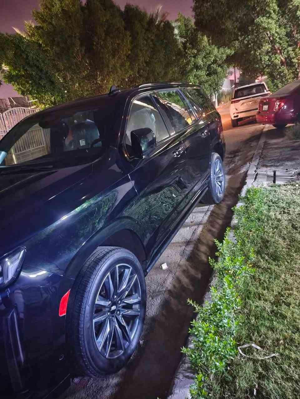 السلام عليكم
كاديلاك اسبريسو خليجي موديل٢٠٢٢ سياره ماشيه٤٠الف بعدها بالضمان بالشركه تبديل دهن مجاناً مغلفه ضمان ١٠سنوات سياره جديده بيها اصبعين جاملغ امامي ايمن bbf جاملغ خلفي اصبعين bbf سياره بحالة الوكاله ومكينه وكير مامفتوحه معروفه مواصفات الاسبريسو مع الرقم مميز بغداد مكان بغداد زيونه 

الرقم:*********** 

السعر: ٧٣٠$ يعني ٧شدات و٣٠ ورقه
