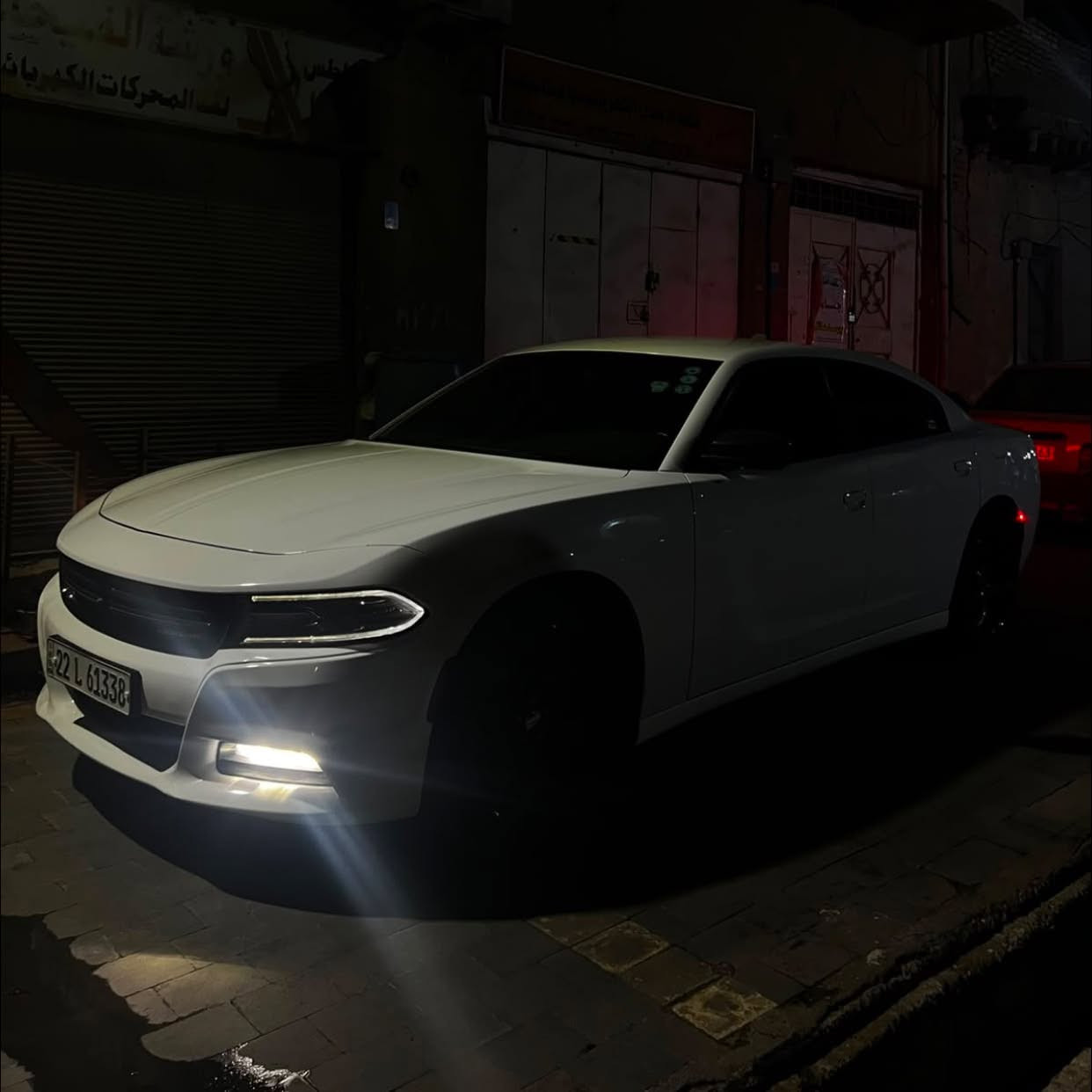السلام عليكم  
جارجر      SXT
محرك   :     3600   6 سلندر 
2019     اصل 
وارد كندي   عداد السرعة 260
مكفولة من الصبغ و لتبديل و الضربة
بيهة مكانات زغار بارد فقط
ماشية 77 ميل  
رقم اربيل  باسمي  هزة جديدة  
تضليل 80%  بلسنوية 
السيارة جديدة كلش  سبير مانازل 
احلى بهواي من الصور 
السعر     240$     وبيهة مجال بسيط 
 مكان السياره بصره 
***********  وتساب فقط
