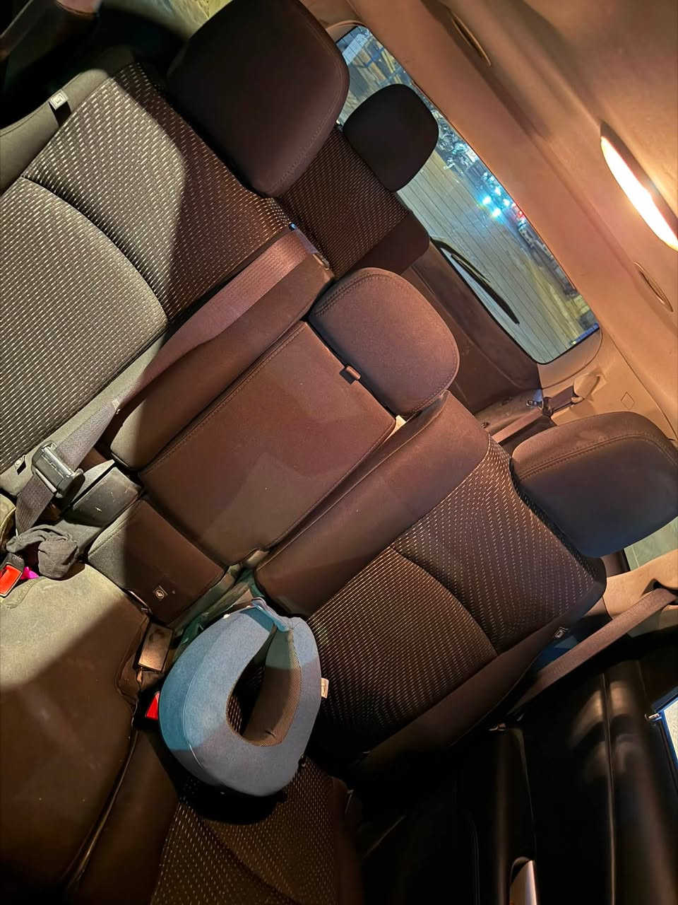 السلام عليكم للبيع دوج جورني 2019 وارد امريكي ضربتها بجم  السياره ماشيه 160الف  محرك 2400 مابي اي مشكله رقم بصره باسمي السياره مواصفات عاديه بصمه تحكم ستيرن شاشه  مثبت سرعه تبريد ثلاث قطع السياره سبعه راكب  تجي وشوفها  السعر 135 مكاني البصره مامتواجد على الفيس رقمي ***********
