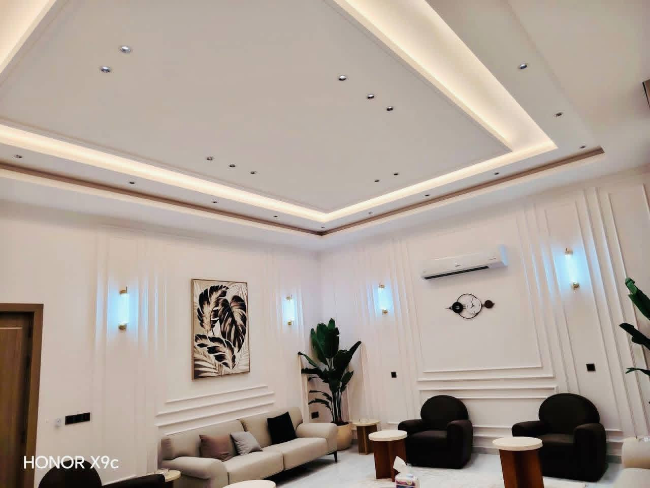 🏗️حاب تبني بيتك؟
🔨حاب ترمم بيتك؟
📐حاب تصمم خريطة بيت أحلامك؟
🎨أو تريد ديكور وتشطيب يغيّر شكل بيتك بالكامل؟
لا تشيل هم التفاصيل… **مكتب المحيط الهندسي** وياك خطوة بخطوة. ✨
👷 كادر هندسي متكامل
📐 تصاميم وخرائط هندسية
🏠 بناء وتنفيذ
🔨 ترميم وتأهيل
🎨 ديكورات داخلية وخارجية
🖌️ أصباغ وتشطيبات
📋 إشراف ومتابعة من البداية للنهاية
نهتم بكل تفصيلة، من أول فكرة ببالك إلى آخر لمسة بالمشروع، حتى تحصل على نتيجة تليق بذوقك وتطلعاتك.
**مكتب المحيط الهندسي**
مو بس ننفذ شغلك… **نصنع لك المكان اللي تتخيله.** 🏆
📍 بغداد – حي الجامعة – شارع 66
📞 ***********
     ***********📞

