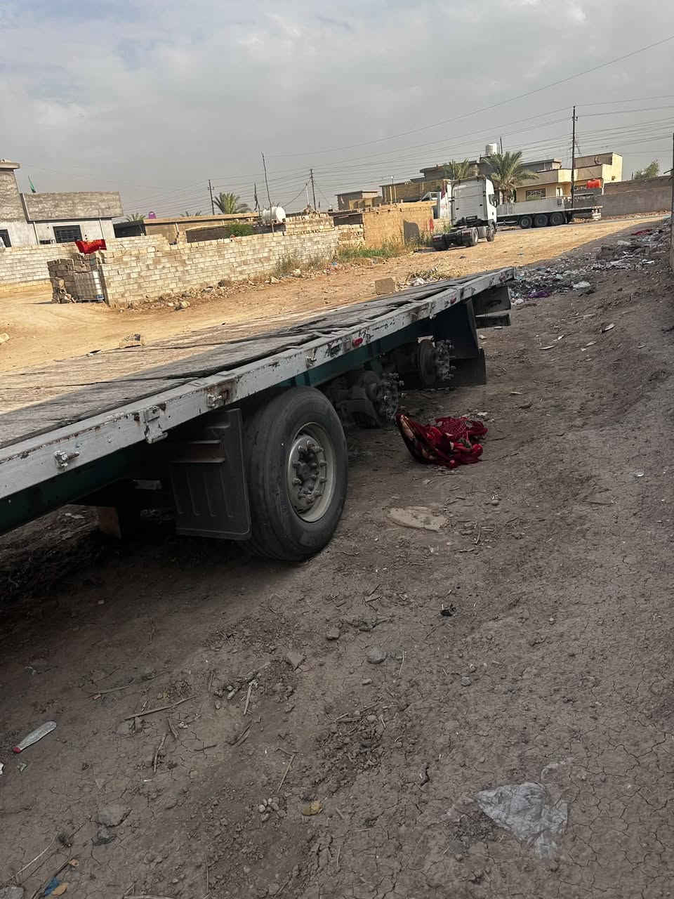 سلام عليكم سيارة سكانيا  للبيع 2003مكفولة قمارة كير شاصي مكينة انجكشن اربع خطوط بيها بخار بدون تنقيص سنوية لل 2028تنتهي تحويل ثاني يوم رقم سليمانية السعر 140وبيها مجال ملاحضة العربانة طاڰة للستفسار ***********
