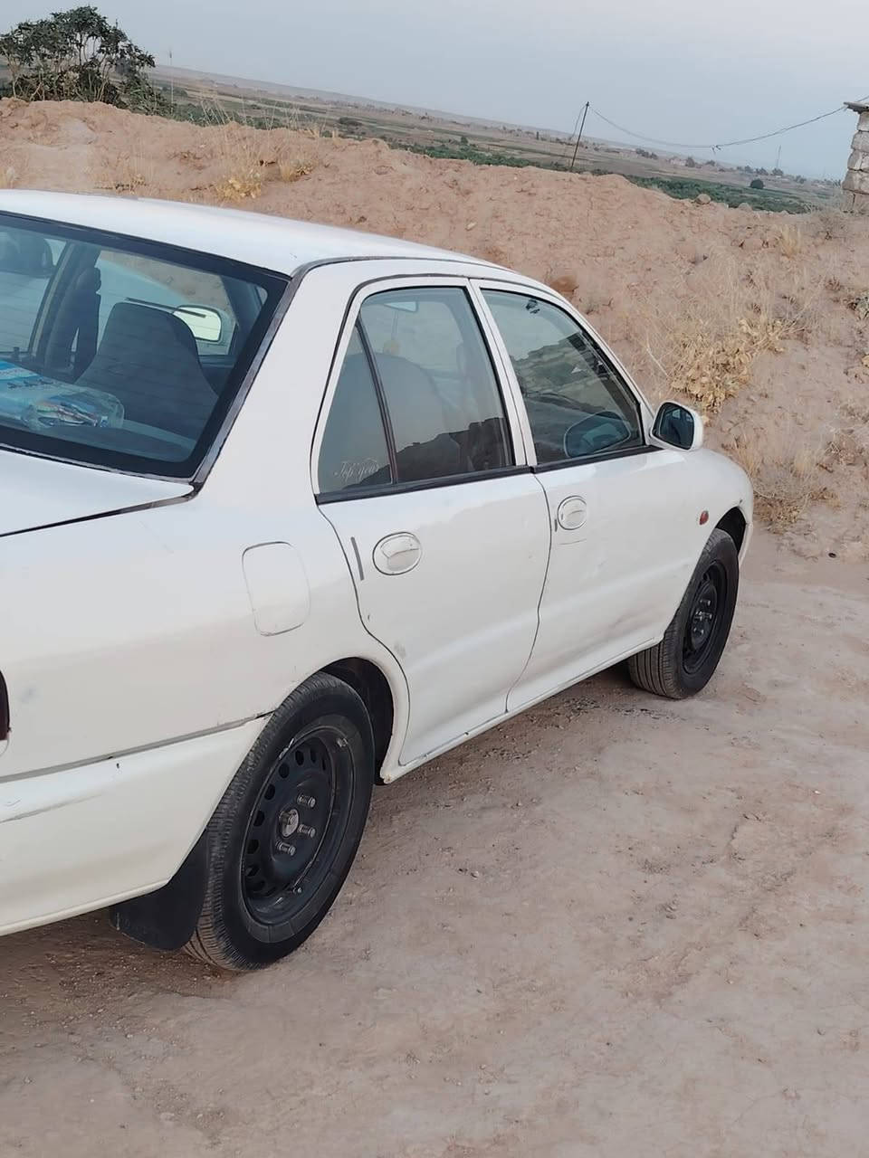 السلام عليكم سياره براتون 2002للبيع  نواب ظباط  كير محرك بالشرط تايرات طخم جديد صدر امامي خلفي جديد كهربائيات شغاله كلهن من الدعاميه للدعاميه تبريد ثلج كيجات شغاله مسجل شغال #وضع_شركه
بدون معجون بدون صبغ كلها وضع شركه للاستفسار الاتصال بالرقم ***********
