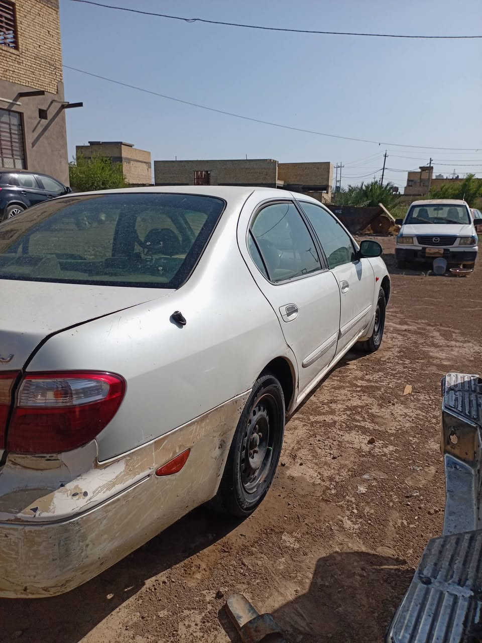 السلام عليكم مكزمه البيع موديل 2005 مكنه وكير كفاله مكنه نوزل سيارة رقم بغدادتحويل مباشر سعر 40 ورقة مكان بغداد حي لبتول ***********
